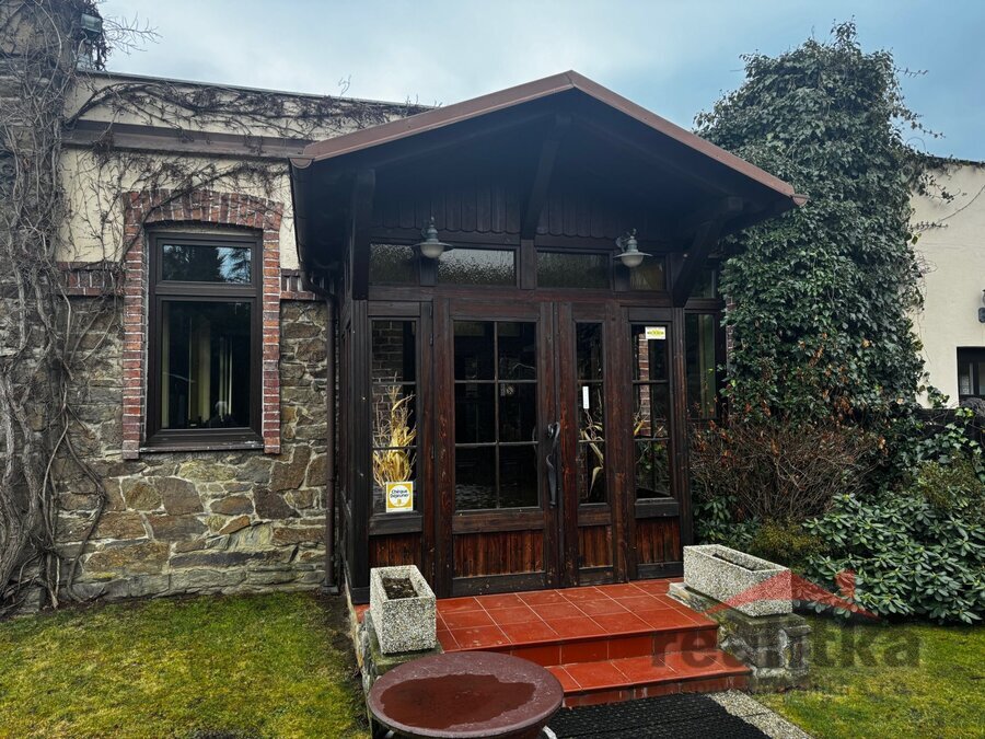 Prodej restaurace s bytem 3+kk, Nový Dvůr u Opavy