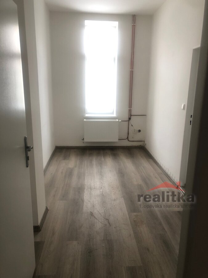 Pronájem kanceláří č.4 a 5, 11m2 a 9m2, Provaznická, Opava – fotografie 2