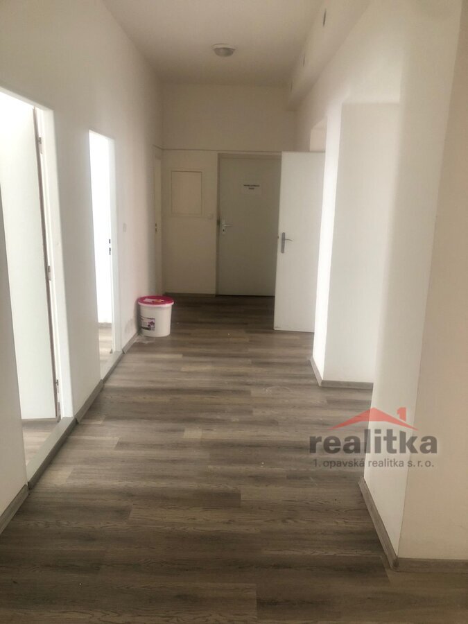 Pronájem kanceláří č.4 a 5, 11m2 a 9m2, Provaznická, Opava – fotografie 6
