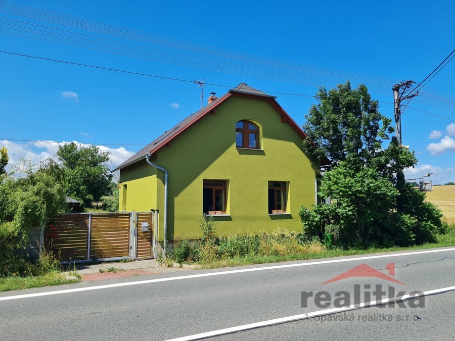 Prodej rodinného domu s velkou zahradou ve Skrochovicích, okr. Opava. – fotografie 3