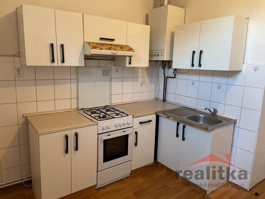 Pronájem bytu 2+1 67 m2 se zahradou, Opava, ul. Horovo náměstí – fotografie 2