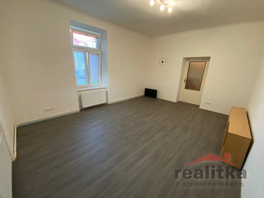 Pronájem bytu se zahradou 64 m2, 2+1, ul. Horovo náměstí, Opava – fotografie 5