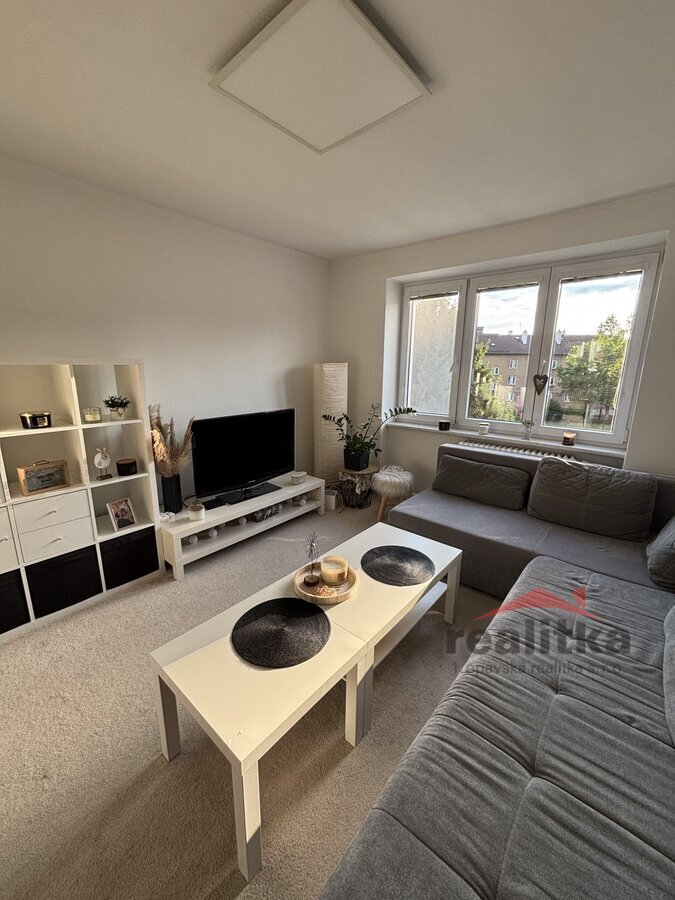 Pronájem hezkého bytu 2+1, 50m2, Opava, ul. Jurečkova