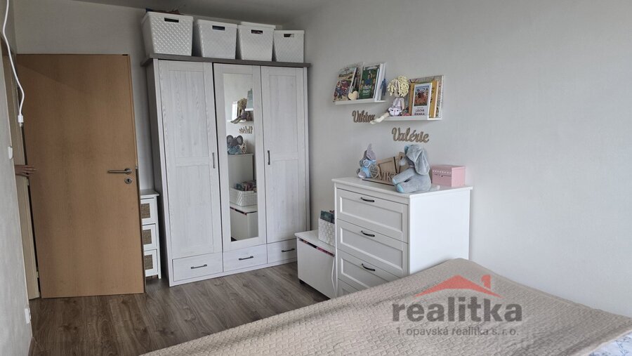 Prodej bytu 2+1, 52m2, se 2 lodžiemi, Opava, ul. Haškova – fotografie 6