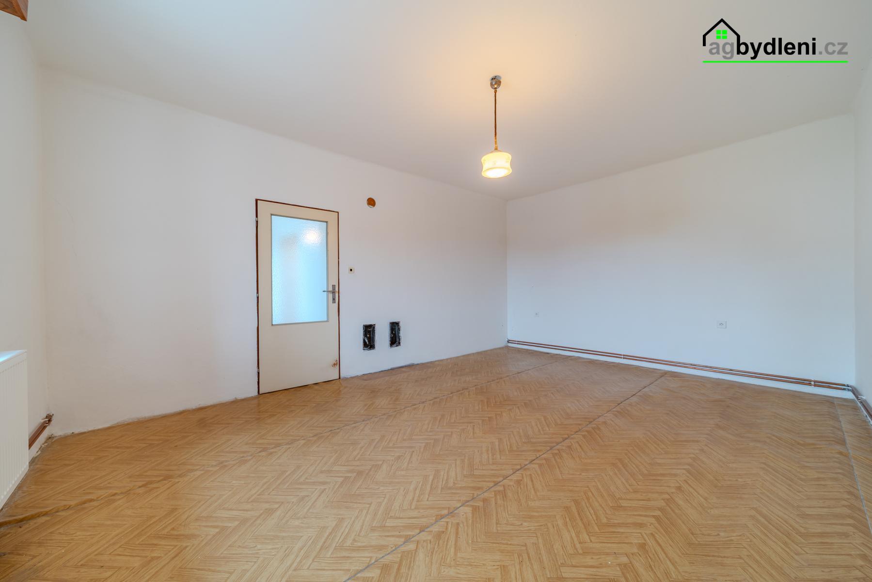 Prodej rodinného domu 2+1 | 84 m² | Trpísty – fotografie 3