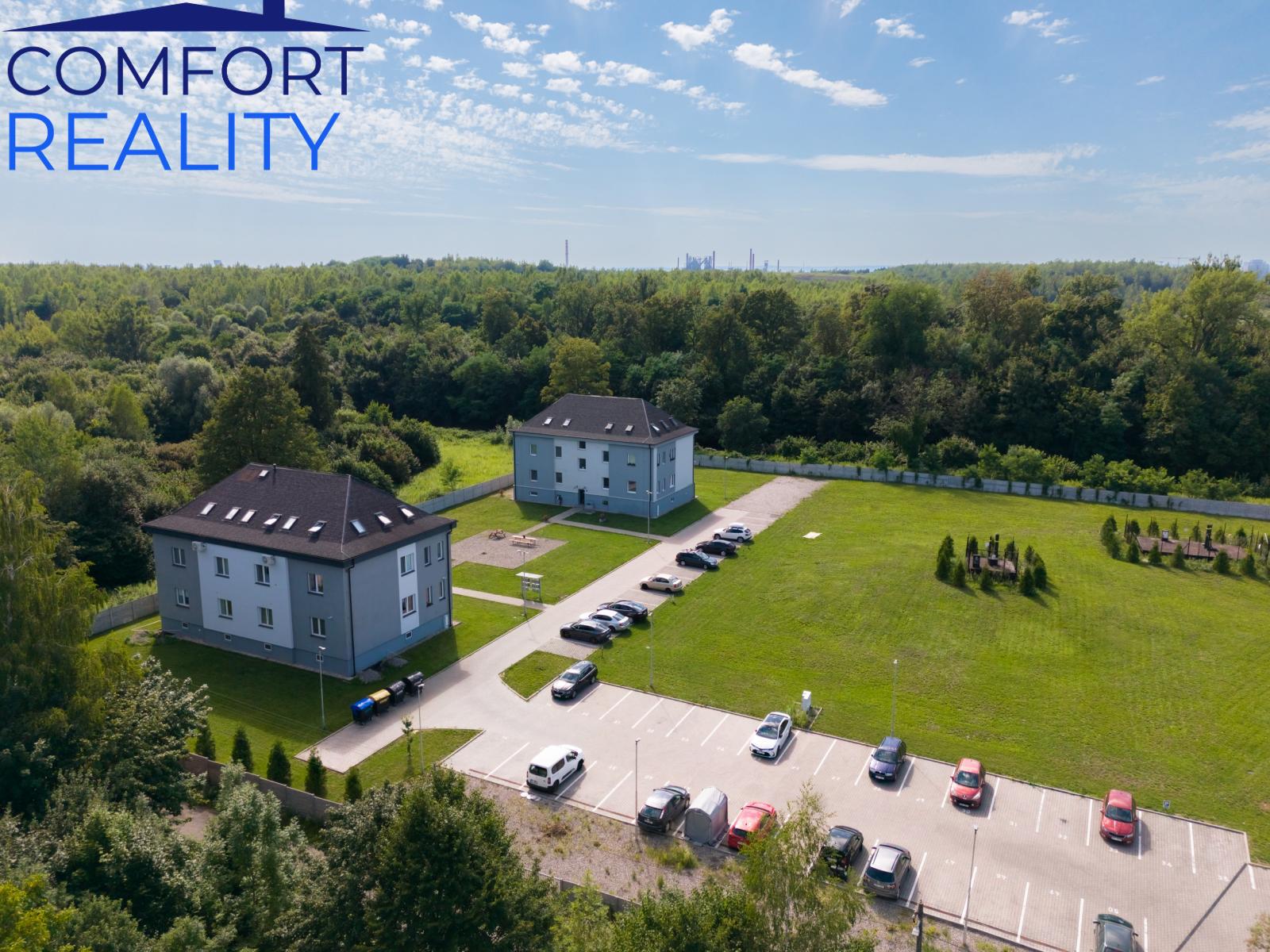 Podkrovní 3+kk po rekonstrukci se dvěma parkovacími místy v uzavřeném areálu Ostrava, Zárubecká – fotografie 6