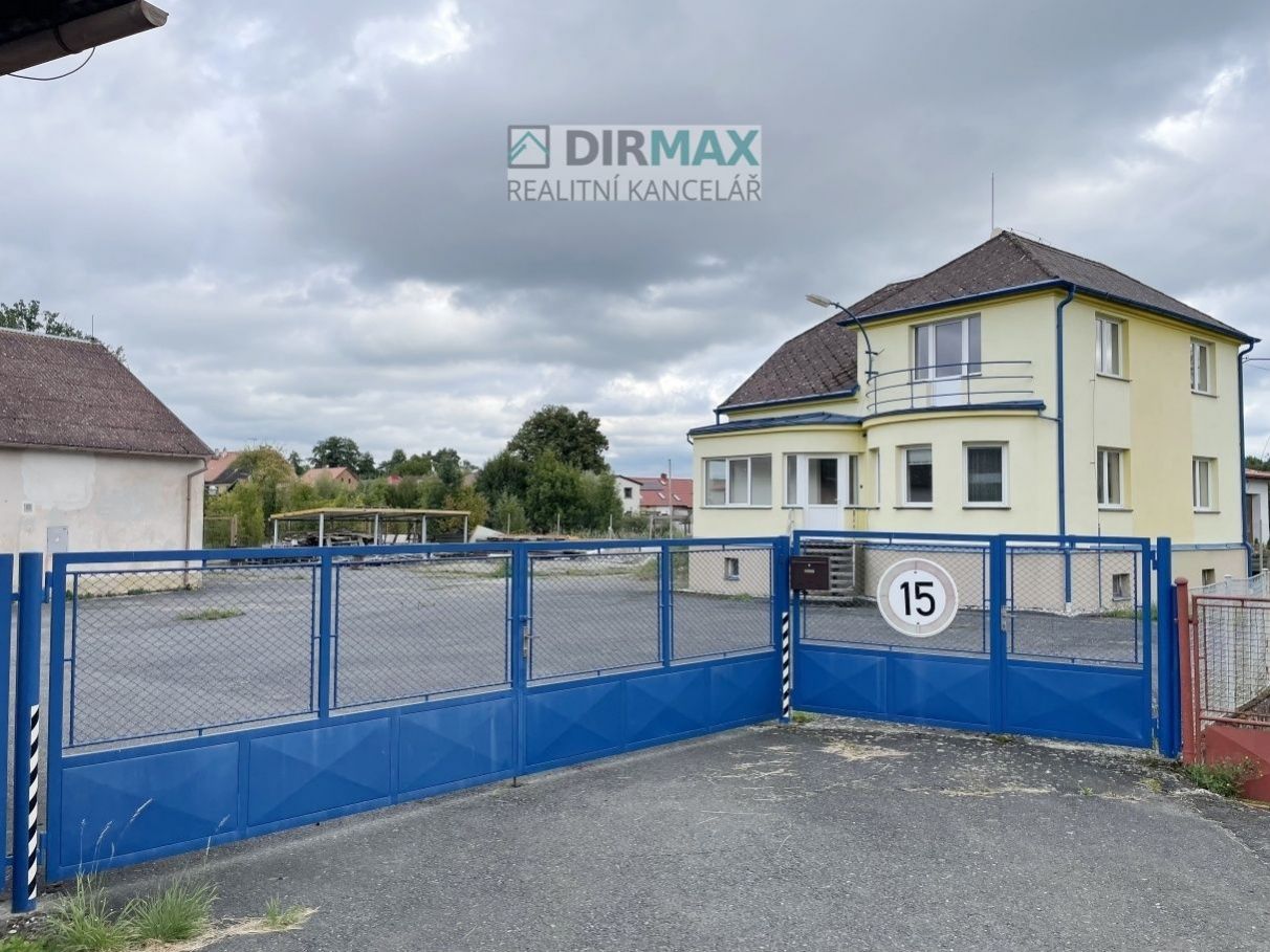 Průmyslový areál s vilou 2612m2, Luby, Klatovy