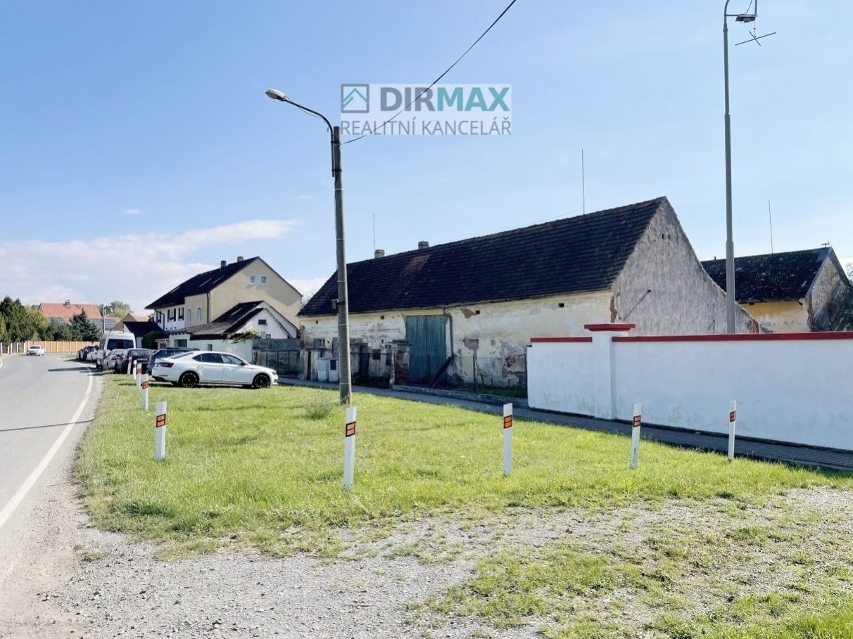 Prodej rodinného domu s číslem popisným 665m2, pozemek 545m2, OV, Plzeň 9 - Malesice