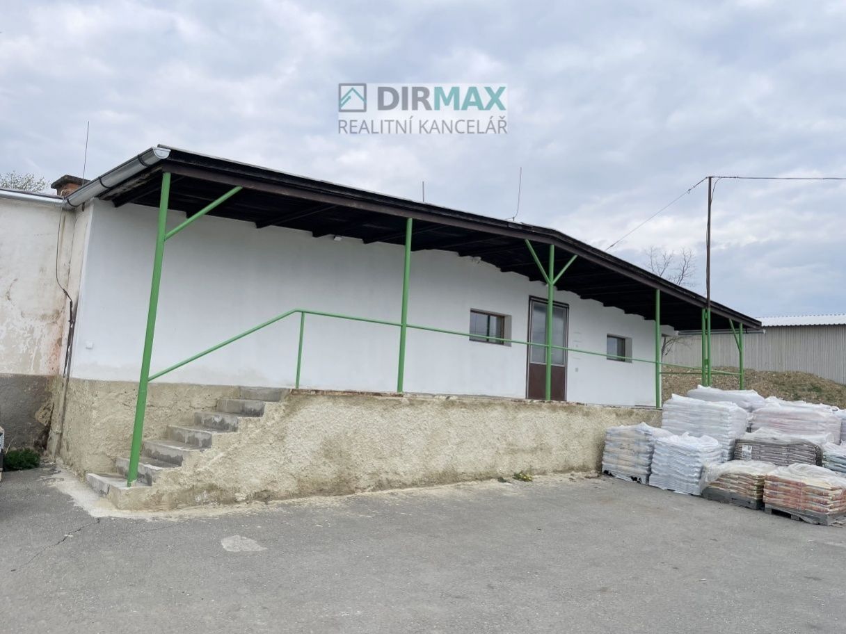 Pronájem obchodních prostor 105 m2, Zámecká ulice, Spálené Poříčí