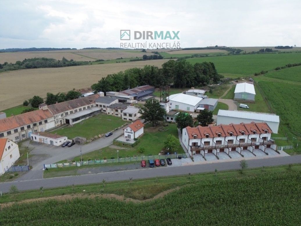 Pronájem skladovacích prostor 100 - 3000 m2, Zámecká ulice, Spálené Poříčí