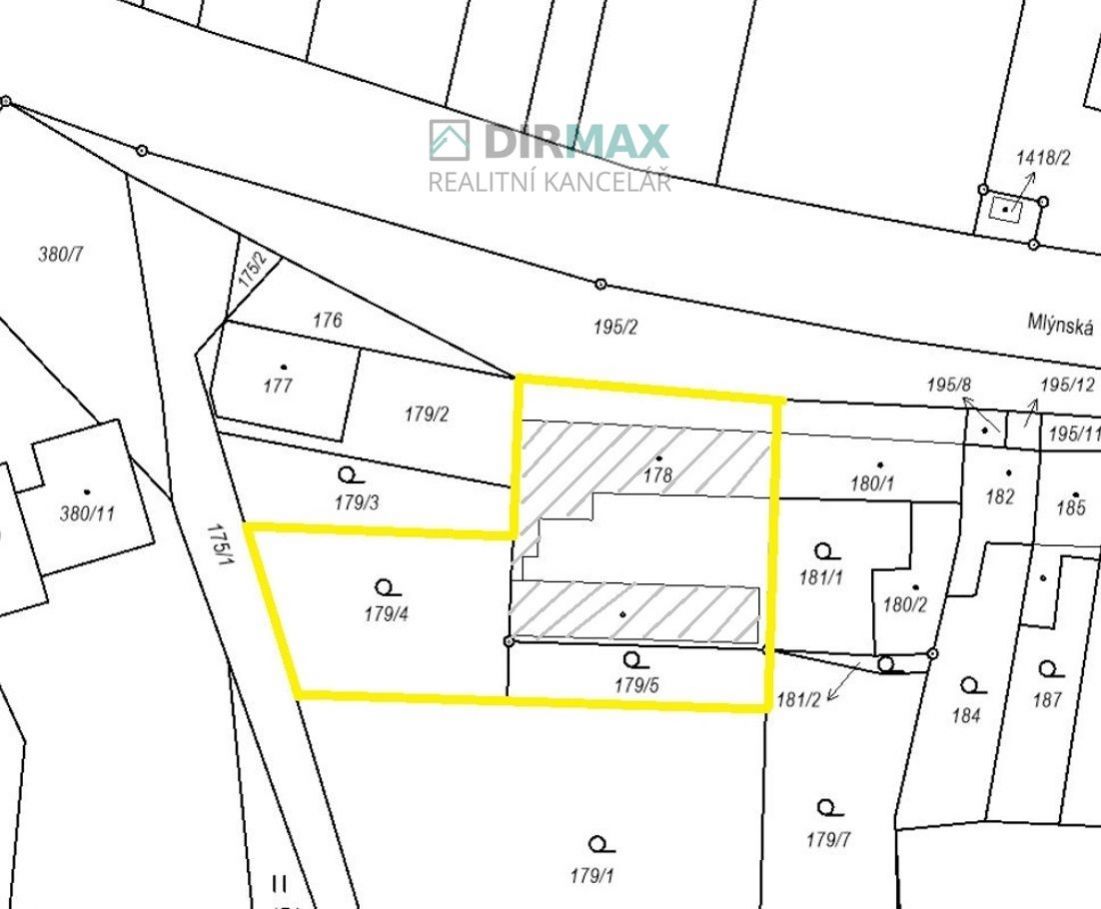 Prodej pozemků 1210m2, OV, Plzeň - Malesice