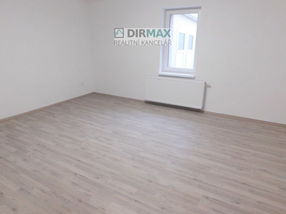 Pronájem bytu 1+1, nezařízený, po rekonstrukci, 42m2, Dělnická ulice, Severní Předměstí – fotografie 6