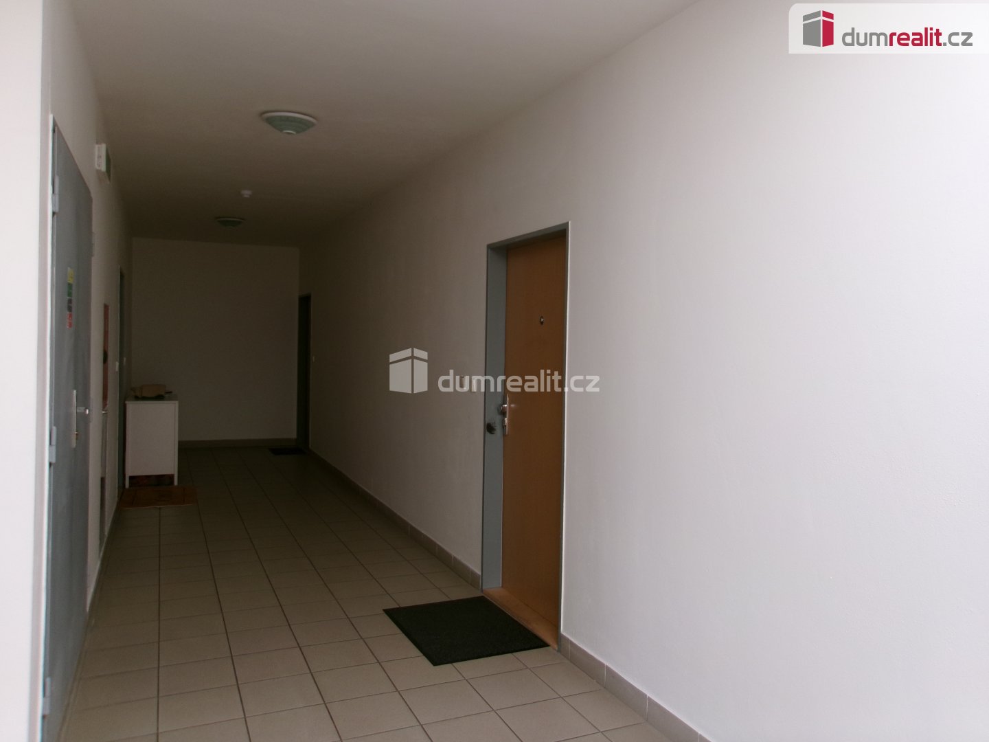 Pronájem bytu, 1+kk, 39 m2 – fotografie 3