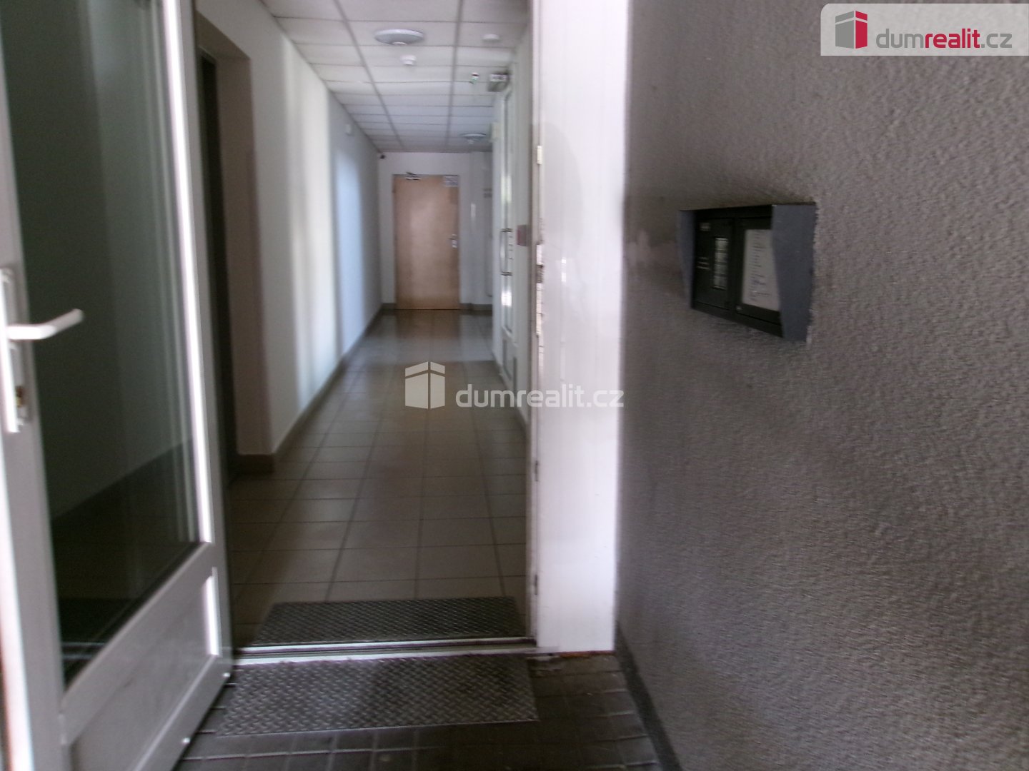 Pronájem bytu, 1+kk, 39 m2 – fotografie 4