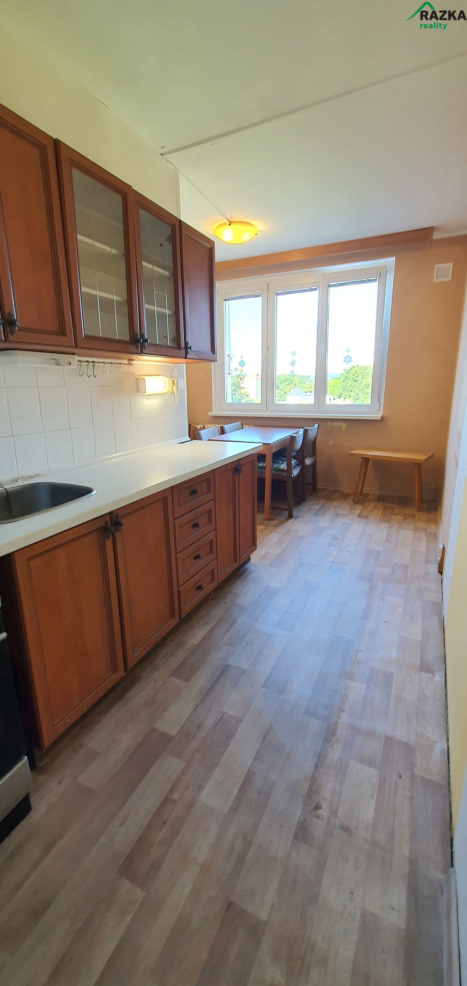 Byt 2+1 s lodžií (61 m2) Mariánské Lázně, ul. Školní náměstí – fotografie 6