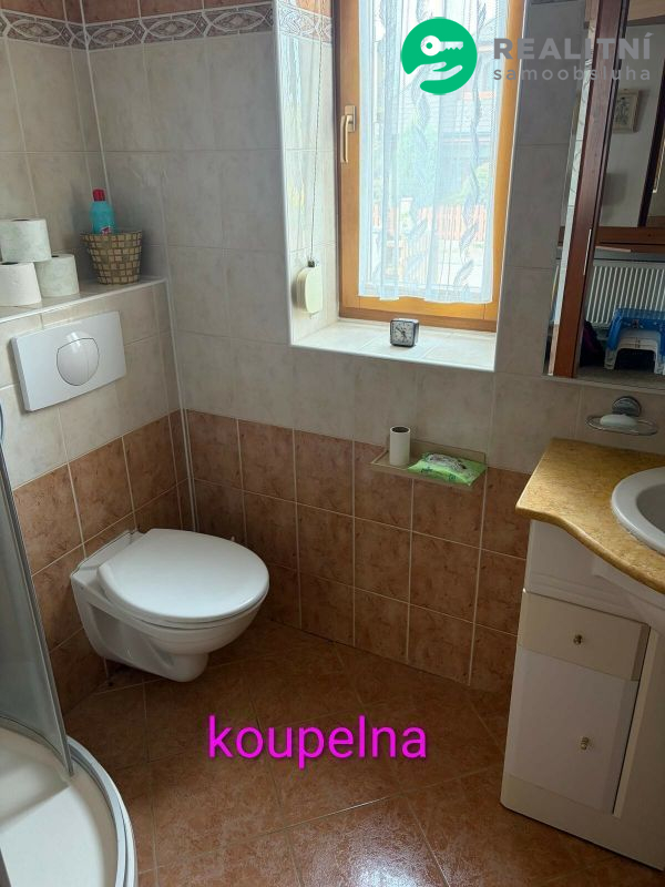 Rodinný dům v Karlových Varech – fotografie 6