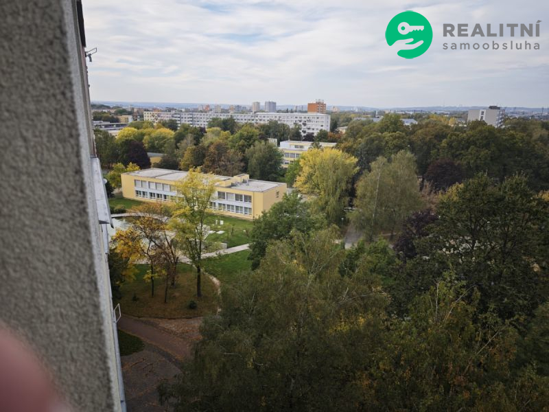 Prostorný byt 2+1 s balkonem v Ostravě-Hrabůvce