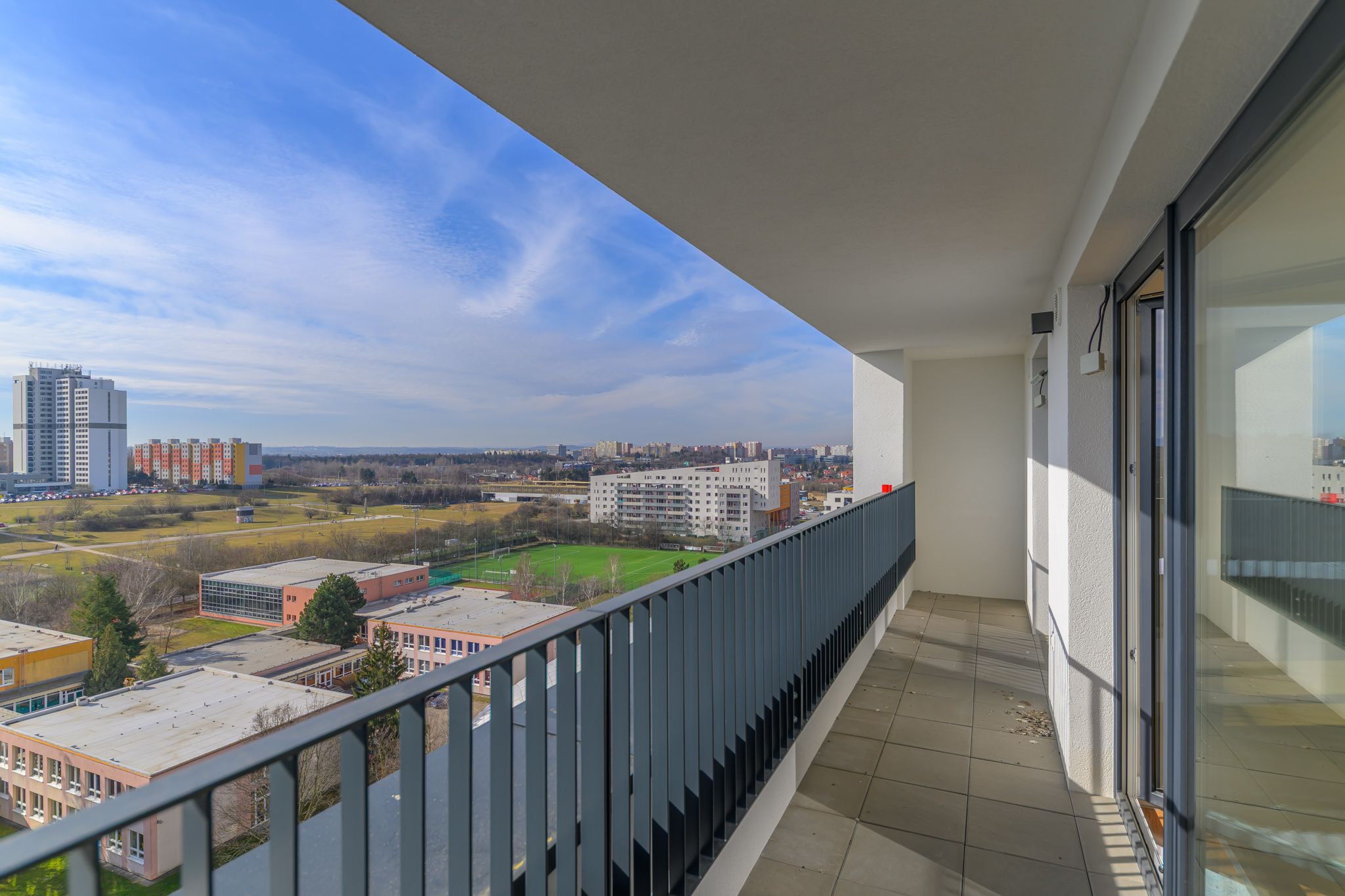 Pronájem bytu 2+kk/B + GS, 53,2 m², u stanice metra Opatov – fotografie 2