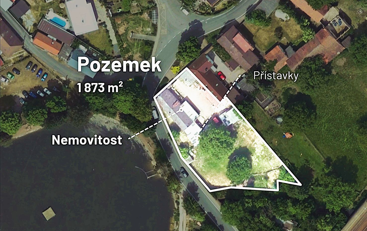Prodej pozemku se starším objektem pro bydlení nebo podnikání 1 873 m², Králův Dvůr - Popovice