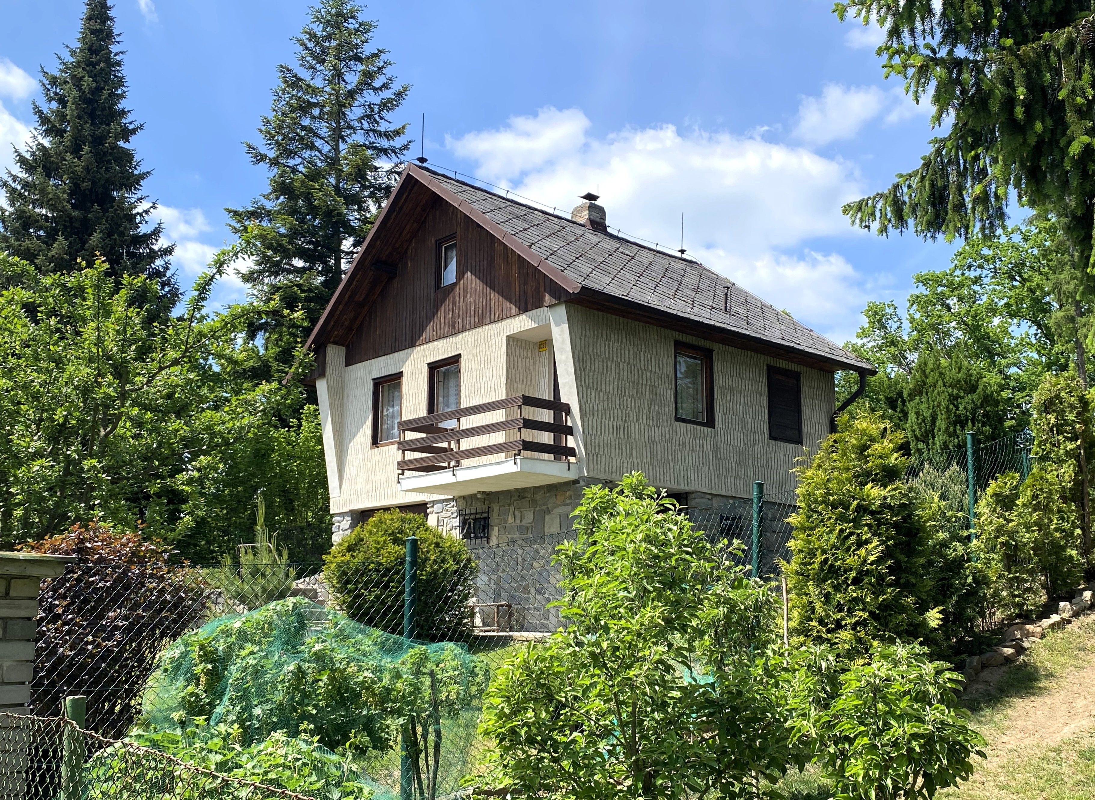 Prodej chaty 70 m² se zahradou Borová Lhota u Pyšel, pozemek 410 m²