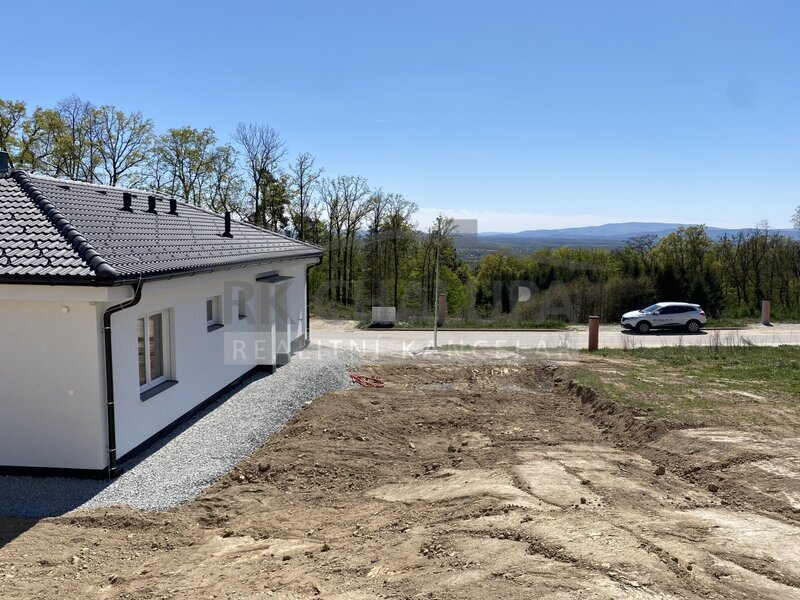 Prodej novostavby nízkoenergetického domu L, 4+1, obec Hosín u Českých Budějovic, 754 m2 – fotografie 6