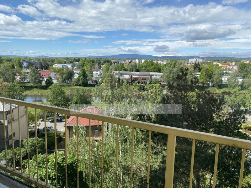 Pronájem bytu 3+1 v ulici Kubatova, České Budějovice, 8. patro, 2x výtah, sklep, komora, 58 m2 – fotografie 6