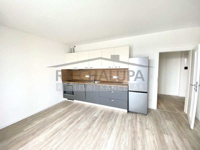 Pronájem bytu 2+kk, novostavba, ul. Čakovská, České Budějovice, terasa, parkování, 51 m2