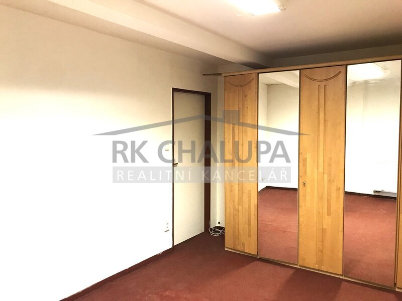 Pronájem zděného bytu 2+1, ul. nám. Švabinského, Mladé, České Budějovice, 62 m2, 1. patro – fotografie 6