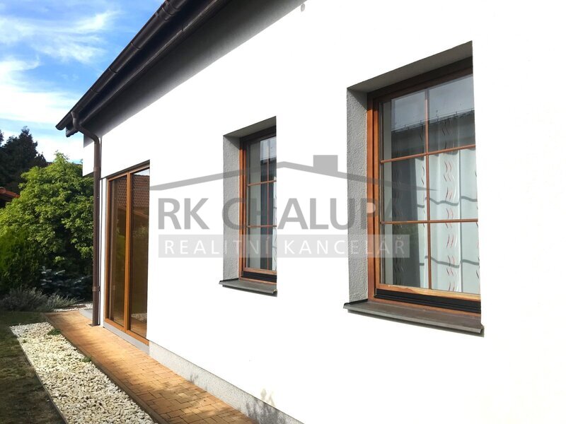 Prodej rodinného domu, 4+1, jídelna, terasa, garáž, pergola, park stání, ul. Horní, České Budějovice – fotografie 6