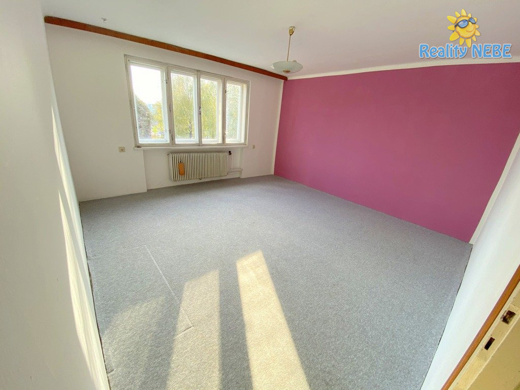 Pronájem rodinného domu 3+1 se zahradou Hluk – fotografie 6