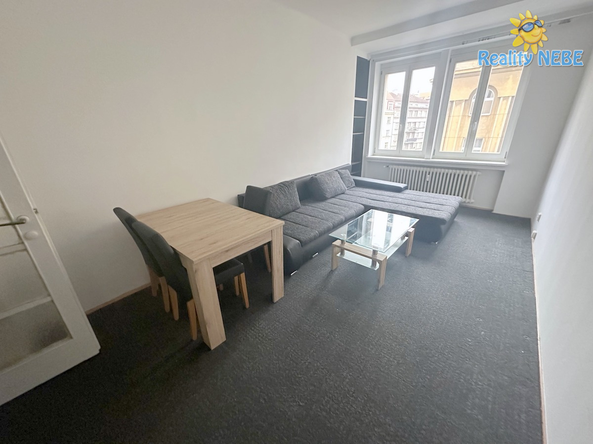Pronájem bytu 1+kk 28m2 Baranova Vinohradská Praha