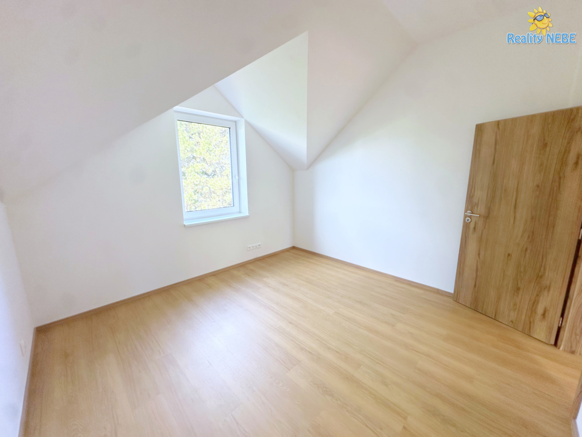 Prodej bytu 3+kk 70m terasa zahrada parkování Kašperská Praha Uhříněves – fotografie 6