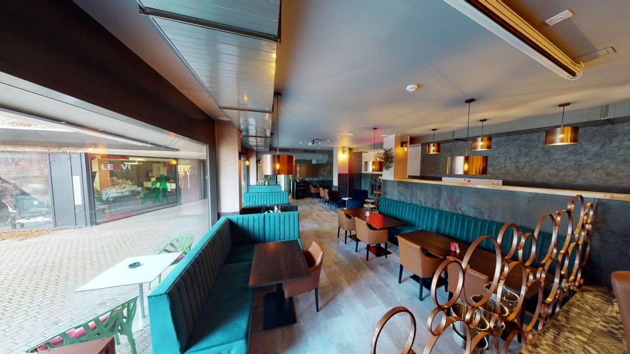 Prodej restaurace 145m2 + 2 terasyk k pronájmu cca 100m2, Praha 3 - Žižkov
