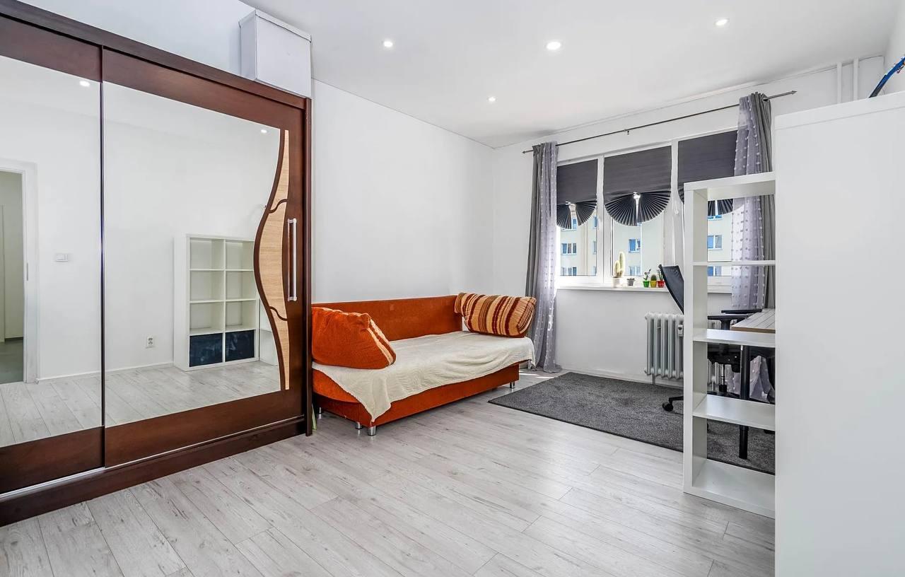 Prodej bytu 2+1, 57 m², Na Petřinách, Praha 6 Veleslavín