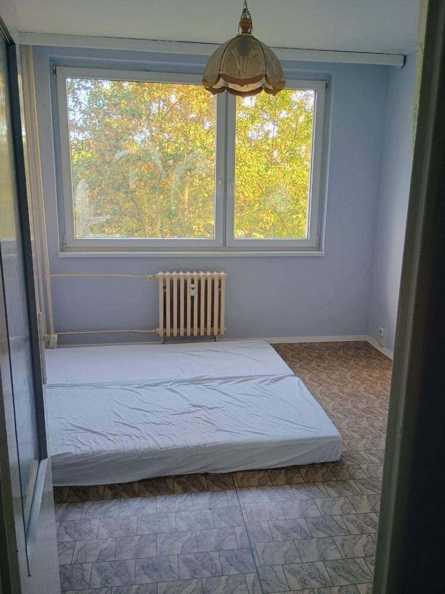 Pronájem bytu 3+1, 75 m², Španielova, Praha 6 Řepy