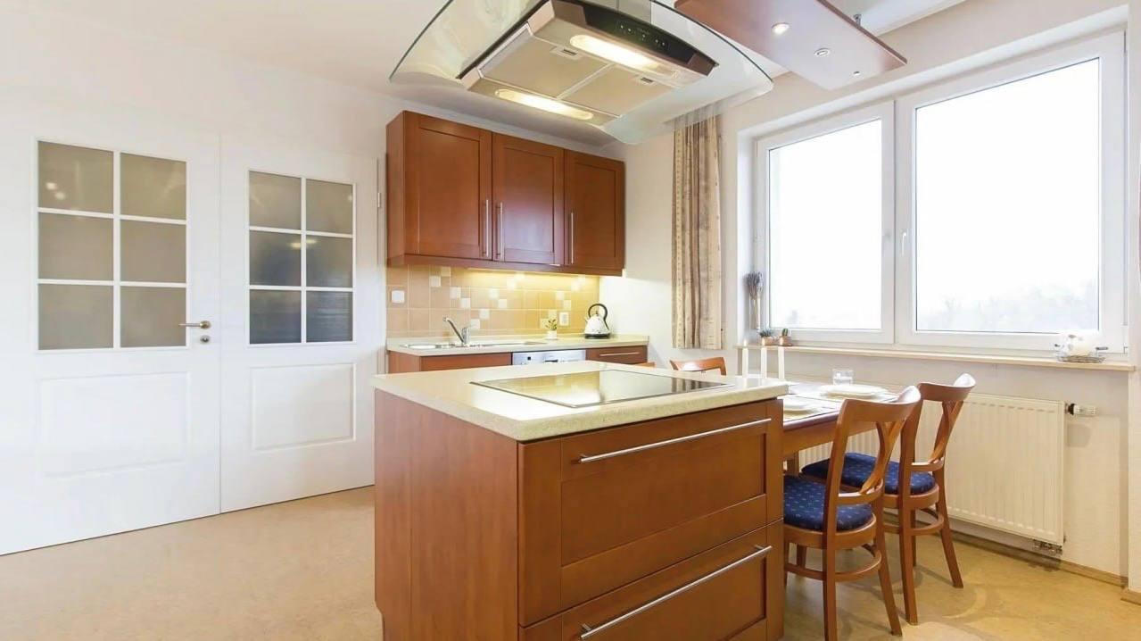 Prodej mezonetového bytu 4+kk, 173,9 m², U Věže, Praha Horní Počernice – fotografie 3
