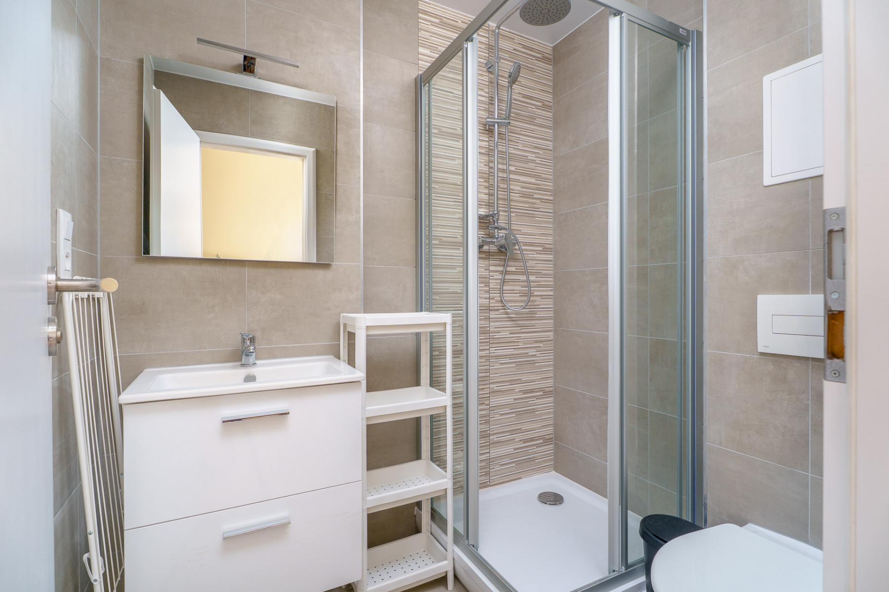 Pronájem bytu 1+kk, 31 m², Praha 2 Nové Město – fotografie 6